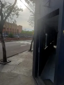 Loja / Salão / Ponto Comercial para alugar, 50m² no Jardim Araxá, Marília