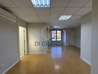 Conjunto Comercial / Sala para alugar, 46m² no Cambuí, Campinas
