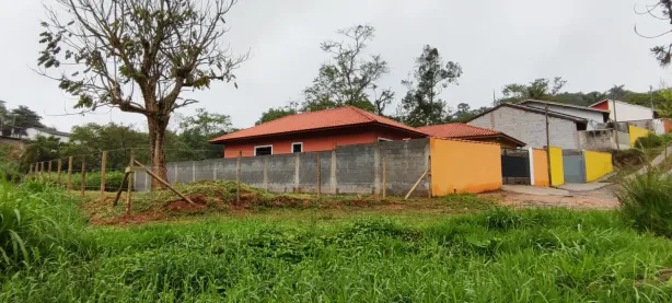 Terreno / Lote / Condomínio à venda, 250m² no Centro, São Lourenço da Serra