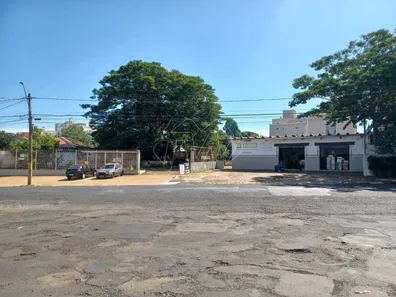 Loja / Salão / Ponto Comercial à venda, 732m² no Centro, Araraquara