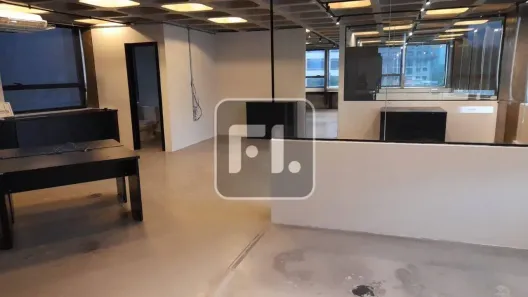 Conjunto Comercial / Sala para alugar, 250m² no Vila Gertrudes, São Paulo