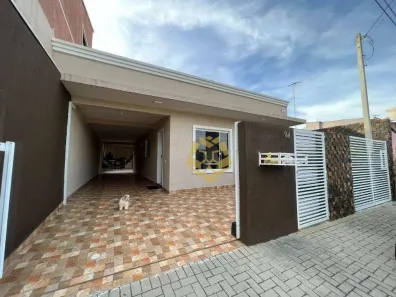 Casa com 3 Quartos à venda, 200m² no Pinheirinho, Curitiba