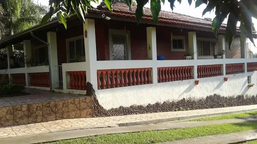 Fazenda / Sítio / Chácara com 3 Quartos à venda, 350m² no Estância Lago Azul (Ártemis), Piracicaba