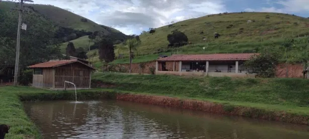 Fazenda / Sítio / Chácara com 2 Quartos à venda, 120m² no , Redenção da Serra
