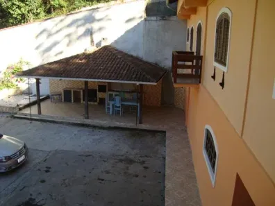 Casa com 3 Quartos para alugar, 120m² no Mosela, Petrópolis