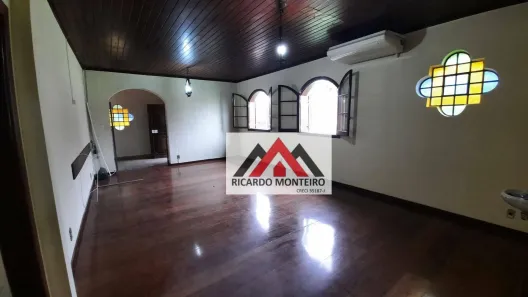 Casa Comercial com 4 Quartos à venda, 462m² no Jardim Boa Vista, Pindamonhangaba