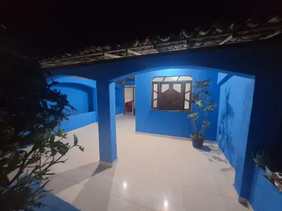 Casa com 3 Quartos para alugar, 180m² no , Conde