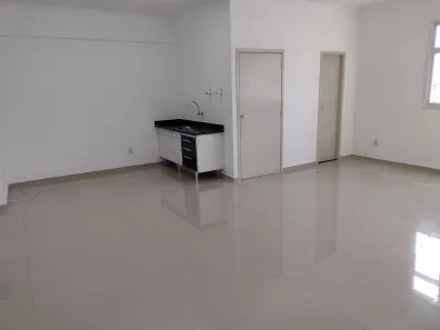 Conjunto Comercial / Sala para alugar, 50m² no Jardim Independência, São Vicente