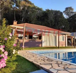 Fazenda / Sítio / Chácara com 2 Quartos à venda, 140m² no Paruru, Ibiúna