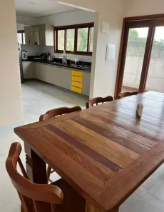 Casa de Condomínio com 5 Quartos para alugar, 200m² no , Bananeiras