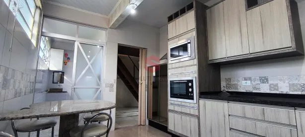 Sobrado com 3 Quartos à venda, 112m² no Vila Bancária, Campo Largo