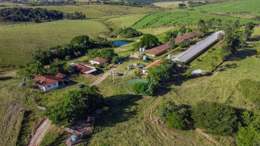 Fazenda / Sítio / Chácara com 3 Quartos à venda, 3200m² no Jardim Porangaba, Águas de São Pedro