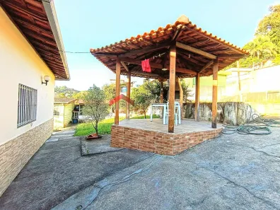 Casa com 3 Quartos à venda, 690m² no Caeté, Caeté