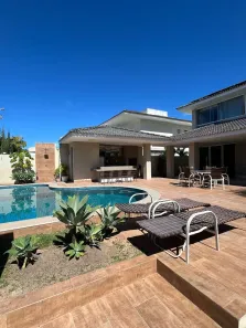Casa com 4 Quartos à venda, 255m² no Recreio Ipitanga, Lauro de Freitas