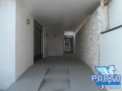 Casa com 3 Quartos para venda ou aluguel, 242m² no Vila Silva Pinto, Bauru