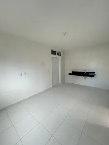 Kitnet com 1 Quarto para alugar, 40m² no Varjota, Fortaleza
