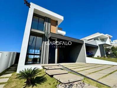Casa de Condomínio com 3 Quartos à venda, 213m² no Terras Alpha, Resende