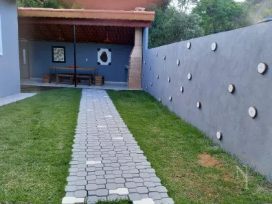 Fazenda / Sítio / Chácara com 3 Quartos à venda, 100m² no Jardim das Cerejeiras, Arujá