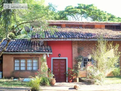 Fazenda / Sítio / Chácara com 6 Quartos à venda, 300m² no Centro, Rio das Pedras