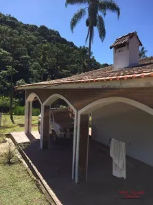 Fazenda / Sítio / Chácara com 3 Quartos à venda, 280m² no Barnabés, Juquitiba