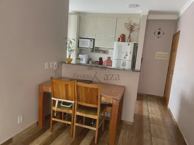 Apartamento com 2 Quartos à venda, 58m² no Jardim Jacinto, Jacareí