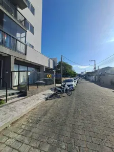 Conjunto Comercial / Sala para alugar, 28m² no Centro, Navegantes
