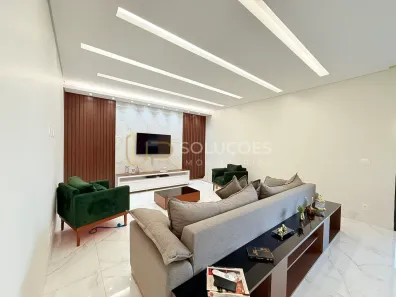 Sobrado com 4 Quartos à venda, 337m² no Alto da Boa Vista, Brasília