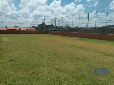 Fazenda / Sítio / Chácara com 4 Quartos à venda, 200m² no , Mairinque