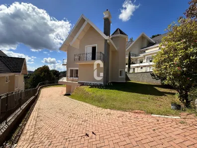 Casa de Condomínio com 4 Quartos para venda ou aluguel, 330m² no Manancial, Campos do Jordão
