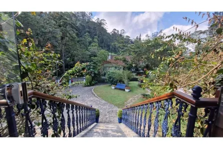 Casa com 3 Quartos à venda, 700m² no Independência, Petrópolis