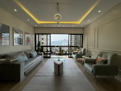 Apartamento com 3 Quartos à venda, 235m² no Jardim Blumenau, Blumenau