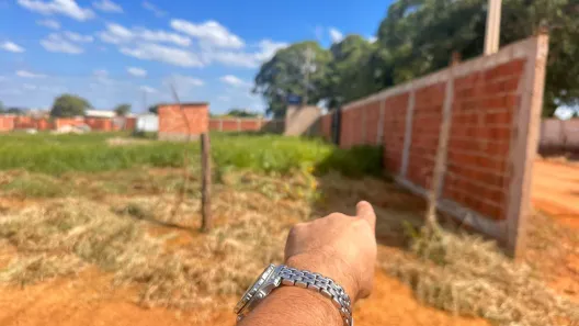 Terreno / Lote / Condomínio à venda, 350m² no , Brasília