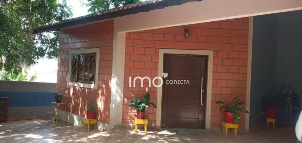Fazenda / Sítio / Chácara com 3 Quartos à venda, 196m² no Monterrey, Louveira
