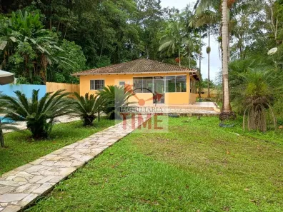 Fazenda / Sítio / Chácara com 5 Quartos à venda, 2m² no Antonina, 