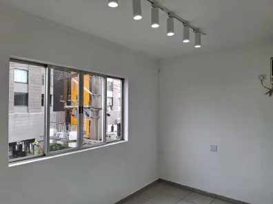 Conjunto Comercial / Sala para alugar, 60m² no Vila Pedro Moreira, Guarulhos