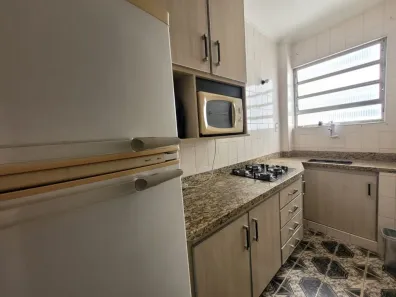 Kitnet com 1 Quarto à venda, 38m² no Guilhermina, Praia Grande