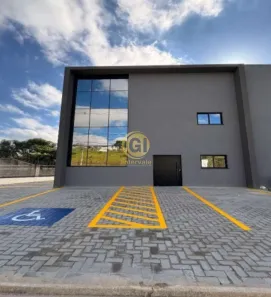 Galpão / Depósito / Armazém com 2 Quartos para alugar, 750m² no Jardim Rio Comprido, Jacareí