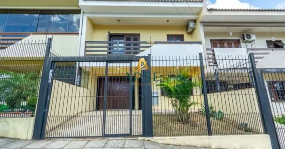 Sobrado com 3 Quartos à venda, 180m² no Nossa Senhora das Graças, Canoas