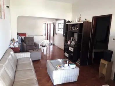 Sobrado com 3 Quartos para venda ou aluguel, 367m² no Centro, Araraquara