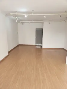 Conjunto Comercial / Sala para alugar, 32m² no Vila Noêmia, Mauá