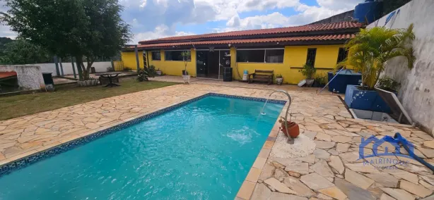 Fazenda / Sítio / Chácara com 4 Quartos à venda, 1000m² no , Mairinque