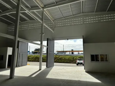Galpão / Depósito / Armazém para alugar, 1200m² no Centro, Conde