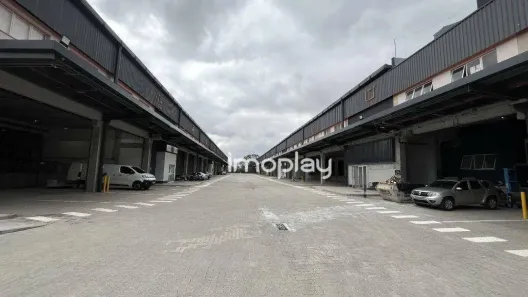 Galpão / Depósito / Armazém para alugar, 1856m² no Lapa, São Paulo