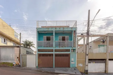 Sobrado com 2 Quartos para alugar, 179m² no Cidade Industrial, Curitiba