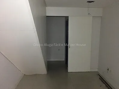 Loja / Salão / Ponto Comercial para venda ou aluguel, 55m² no Centro, Juiz de Fora
