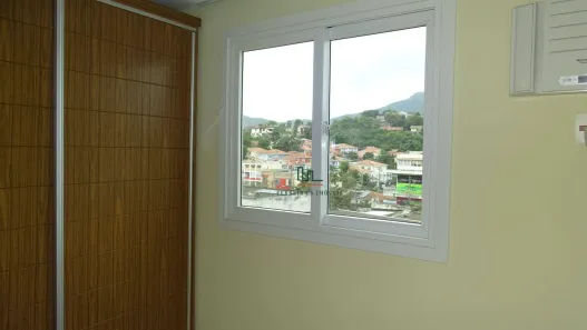 Apartamento com 2 Quartos para alugar, 69m² no Badu, Niterói