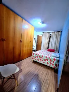 Sobrado com 4 Quartos à venda, 230m² no Candangolândia, Brasília