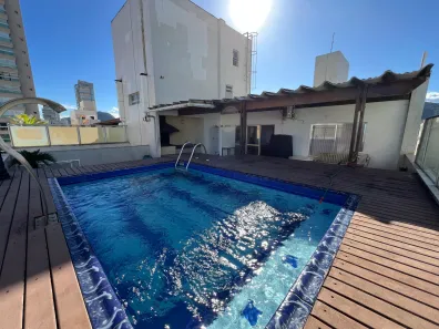 Cobertura com 3 Quartos para alugar, 180m² no Enseada, Guarujá