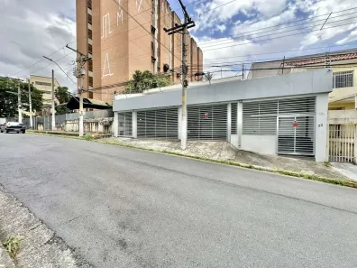 Prédio Inteiro com 8 Quartos para venda ou aluguel, 391m² no Jardim Nomura, Cotia