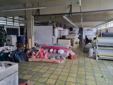 Prédio Inteiro para alugar, 1050m² no Bingen, Petrópolis